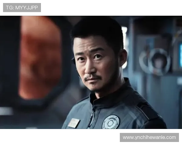 硬汉柔情，热血担当：深度解析吴京的电视剧世界