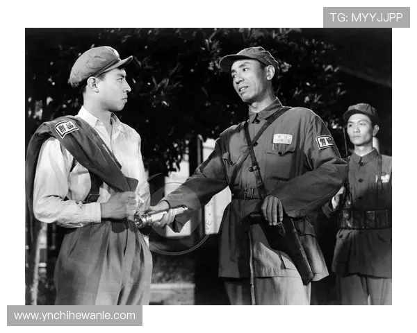 《霓虹年代》:她们的故事,不止闪耀 《霓虹年代》:她们的故事,不止闪耀